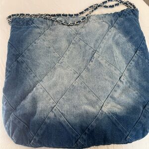 Bloomingdale's Blue Quilted Shoulder Bag